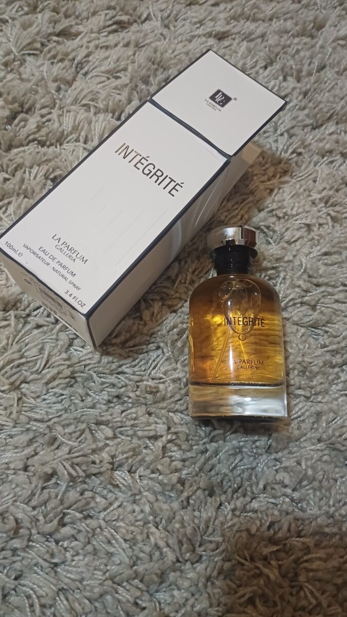 Intégrité (100ml) Eau De Parfum by La Parfum Galleria