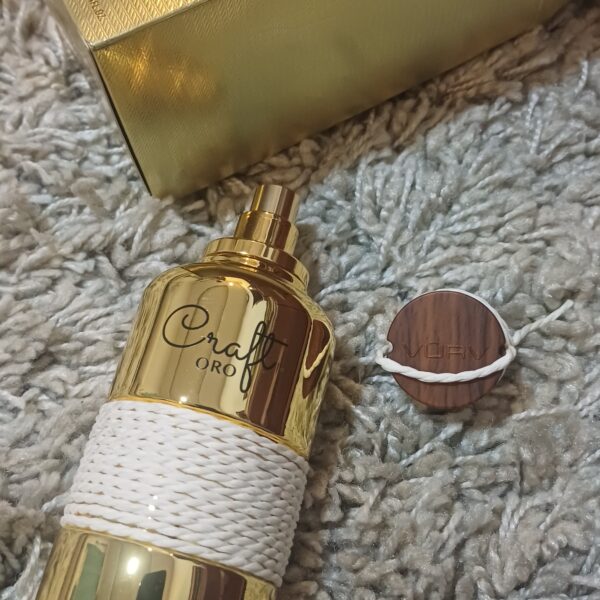 VÛRV Craft Oro (100ml) Eau De Parfum by Lattafa