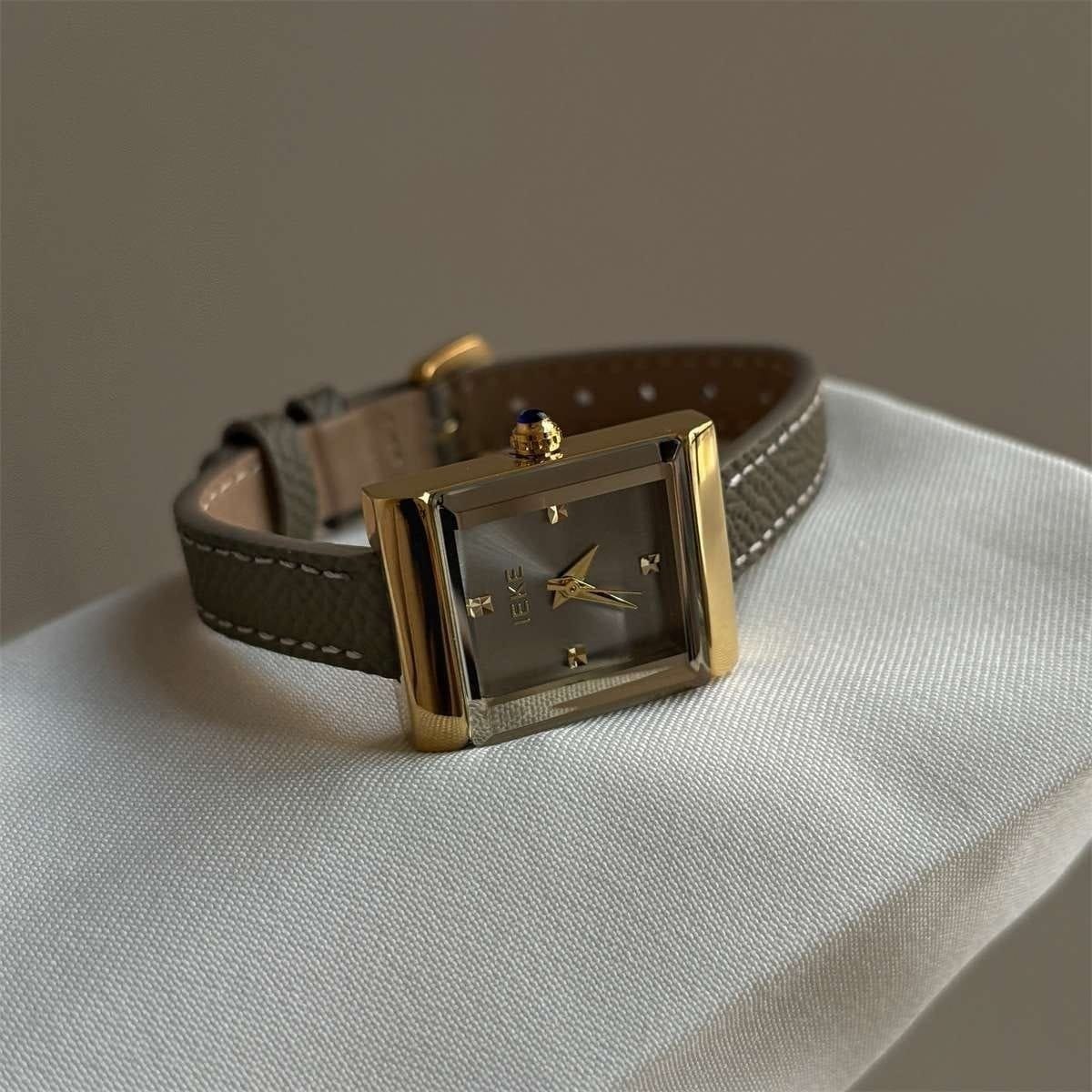 IEKE Vintage Retro Medieval Tank Watch