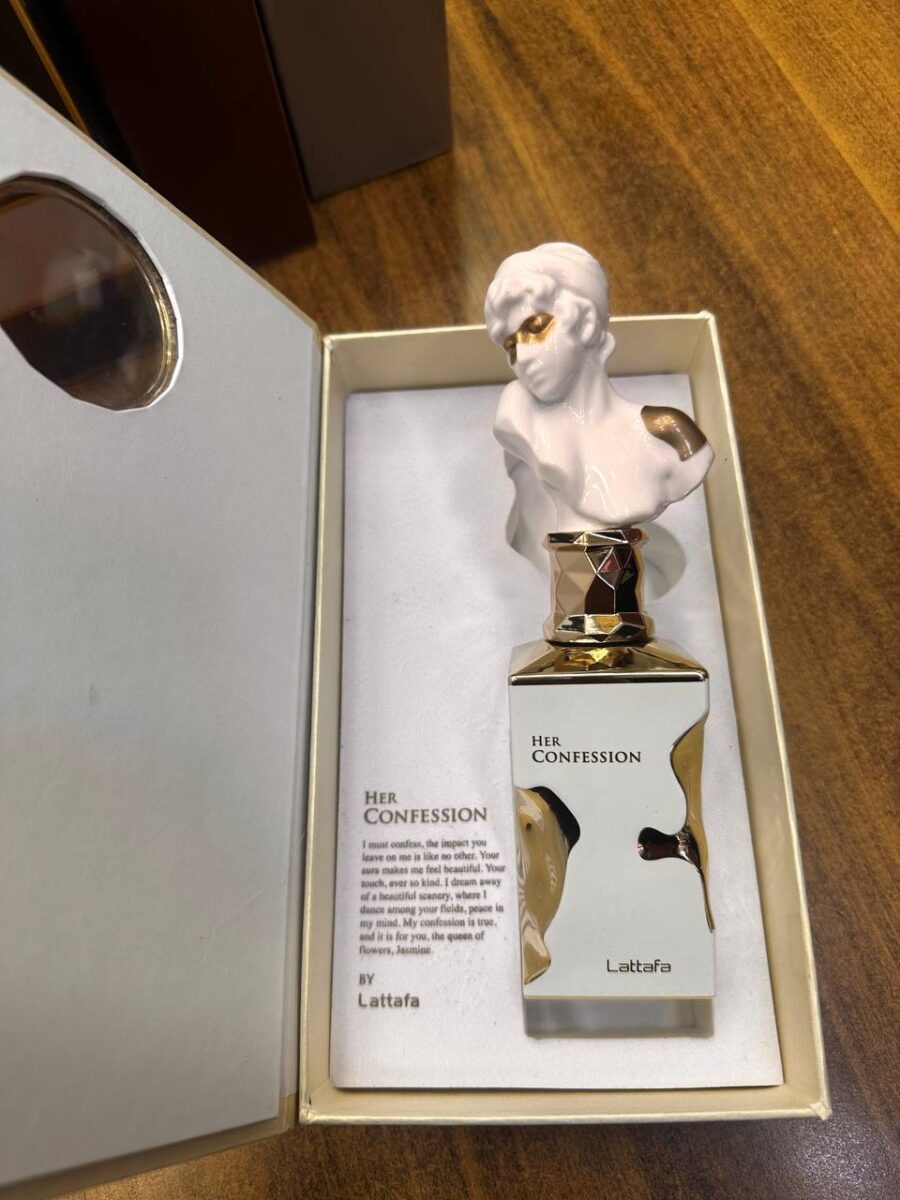 Her Confession – 100ml EDP by Lattafa